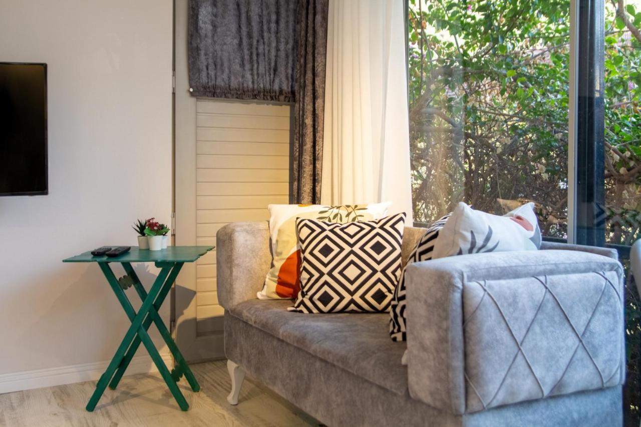 Invigorating Studio Flat Near Kordon In Alsancak Apartment Izmir Bagian luar foto